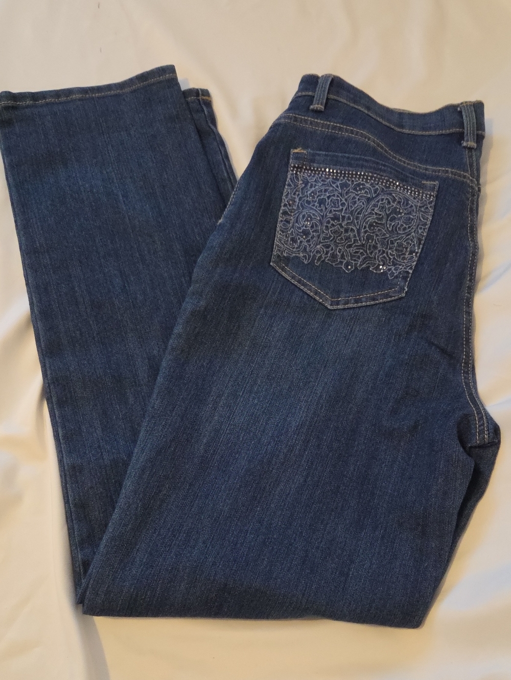 Gloria Vanderbilt Dark Blue Straight Leg Jeans with Embroidered Back Pocket